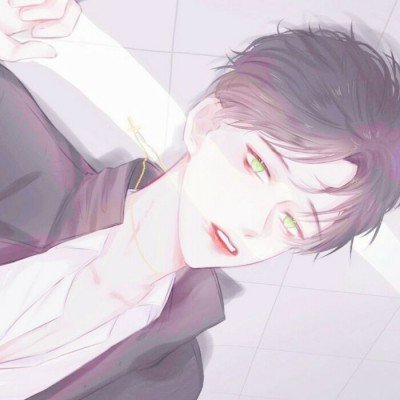 闽超球迷激情呐喊 保安大叔默默捂耳